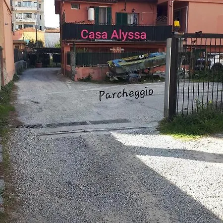 Casa Alyssa Daire Vallecrosia