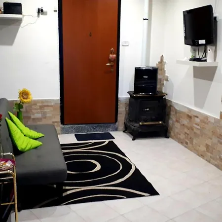 Casa Alyssa Daire Vallecrosia